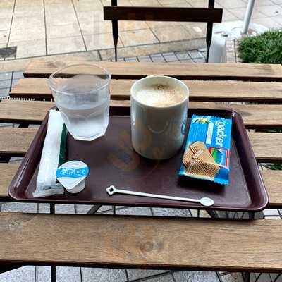 カフェドクリエ 本町信濃橋店