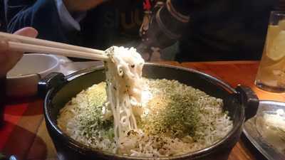 ホルモン焼うどん テン