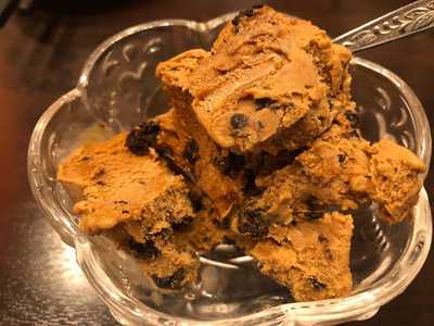 よし萬 魚問屋直営店