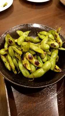 よし萬 魚問屋直営店