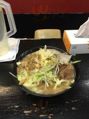 自家製太麺 ドカ盛 マッチョ 難波千日前店