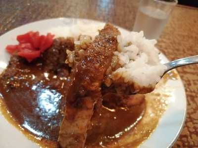 福島・上等カレー 府立体育館前店