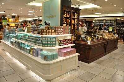 Fortnum&mason Concept Shop Teashop 大丸京都店