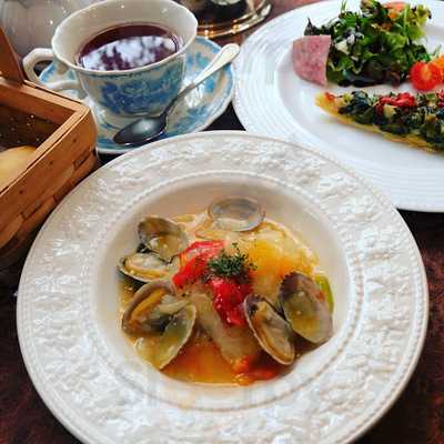 ビストロカフェオムレット