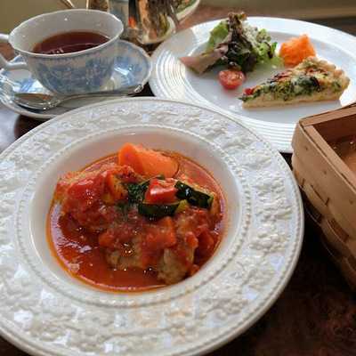 ビストロカフェオムレット