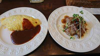 ビストロカフェオムレット