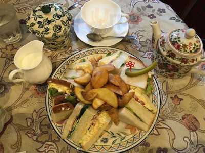 スリーチムニーズ