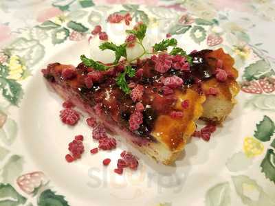 スリーチムニーズ