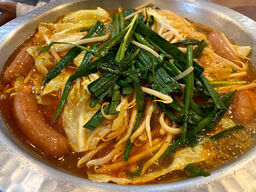 新世界 もつ鍋屋 なんば店