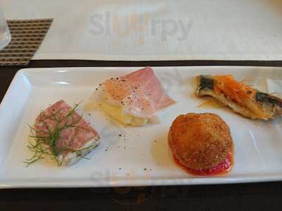 トラットリア　ルチアーノ