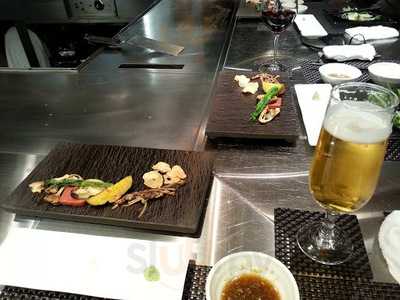 鉄板ステーキ アトゥ