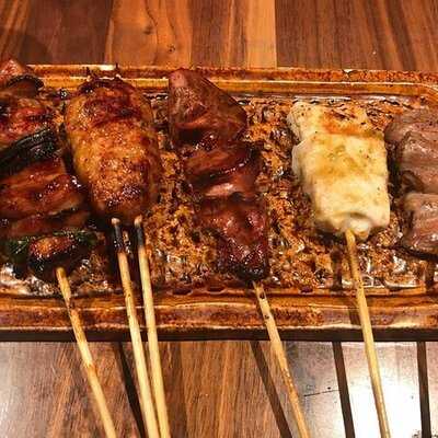 炭火焼鳥 権兵衛