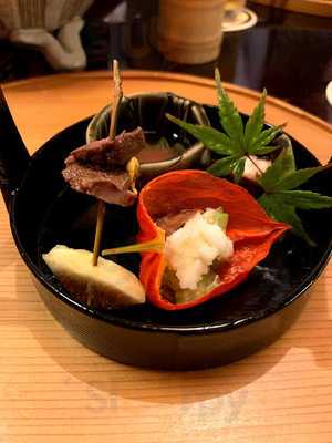 御料理たまりや