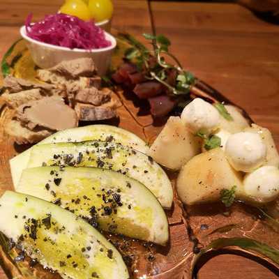 炭火とワイン 燠火