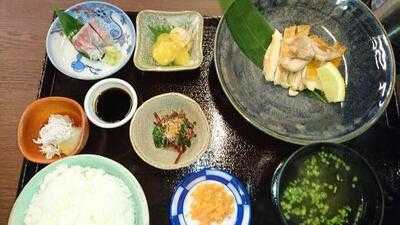 ゆるり割烹 藤茂