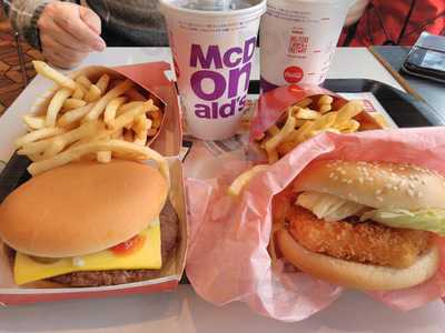 マクドナルド 放出店