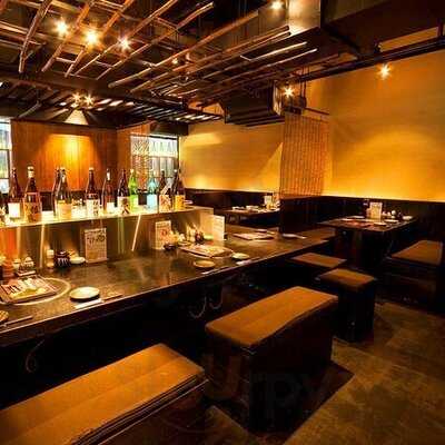 炭火焼鳥　権兵衛　四ツ橋店