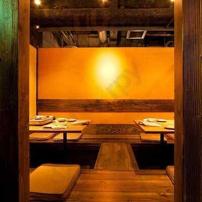 炭火焼鳥　権兵衛　四ツ橋店