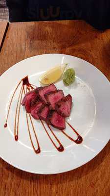 炭火バル あじと