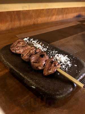 炭火バル あじと