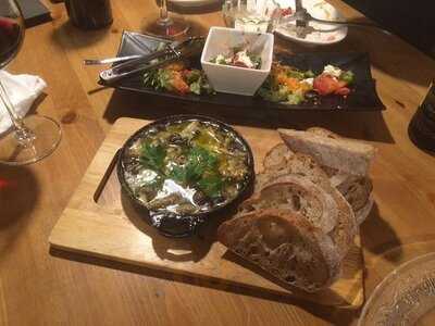 地球の幸せを夢みるバク