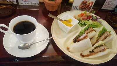 珈琲専門店 リバージュ