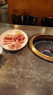 榮華亭 梅田東通り店