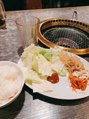 榮華亭 梅田東通り店