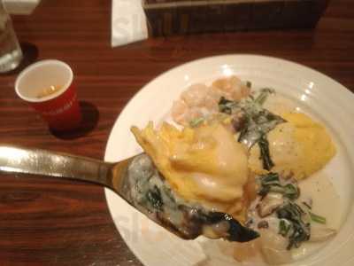 ポムの樹カフェ Nambaなんなん店