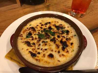 ワインと小皿料理の店kitchen Tera