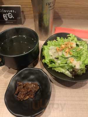 溶岩焼きキッチン グラッシーズ