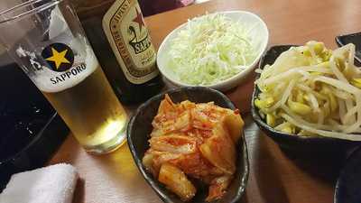 焼肉 ホルモン じゃん