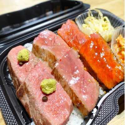 創作あか牛バル×寿司35table（サンゴテーブル）心斎橋