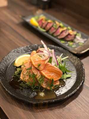 楽 ジャパニーズタパスと日本酒