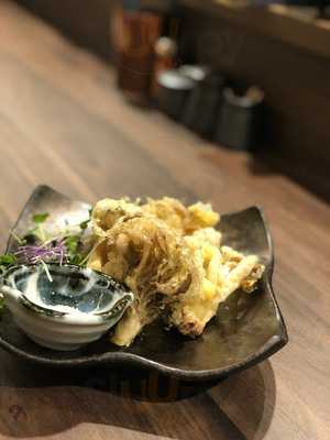 楽 ジャパニーズタパスと日本酒