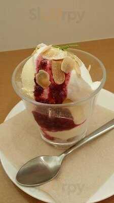 トリトンカフェ 梅田店