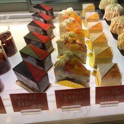 マルナカ菓子店