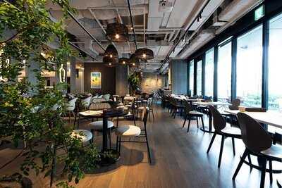 トゥッフェ テラス イート