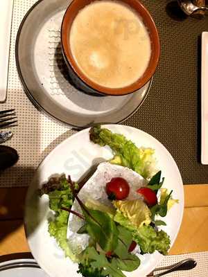 トラットリア ボーノボーノ