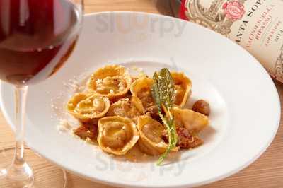 トラットリア デッラ ノンナ