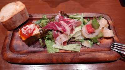 イタリアンバル Vino  ヴィノ 