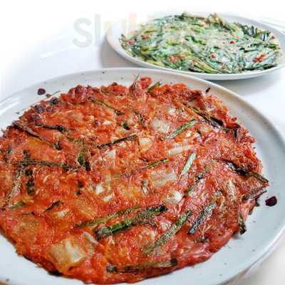 タッカンマリ専門店 彭家タッカンマリ（ペンガ）