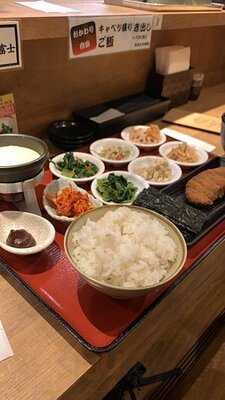 日本酒センター セルフ角打ち 富士