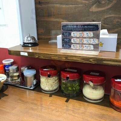 横浜家系ラーメン 一蓮家 アメ村店