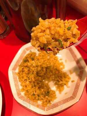 本格中華料理 万の福