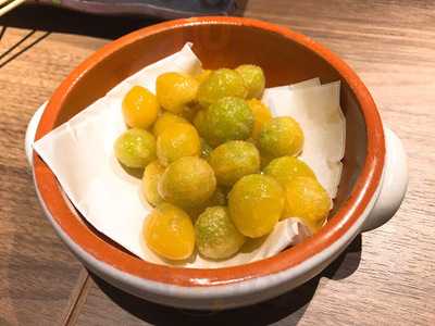 まんざら えきよこ 串と酒