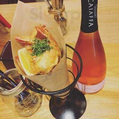 マンジャ エ ベーヴィ