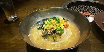 焼肉トラジ 大阪ヒルトンプラザウエスト店