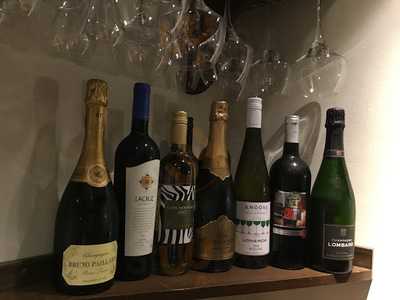 ワインと旬菜 あくら