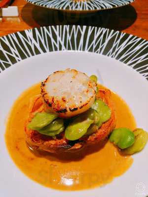 ワインと旬菜 あくら